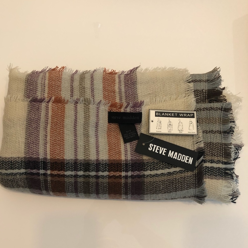 NWT! Steve Madden Scarf
